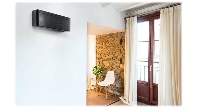 Инверторен климатик Daikin Stylish FTXA20A + RXA20A